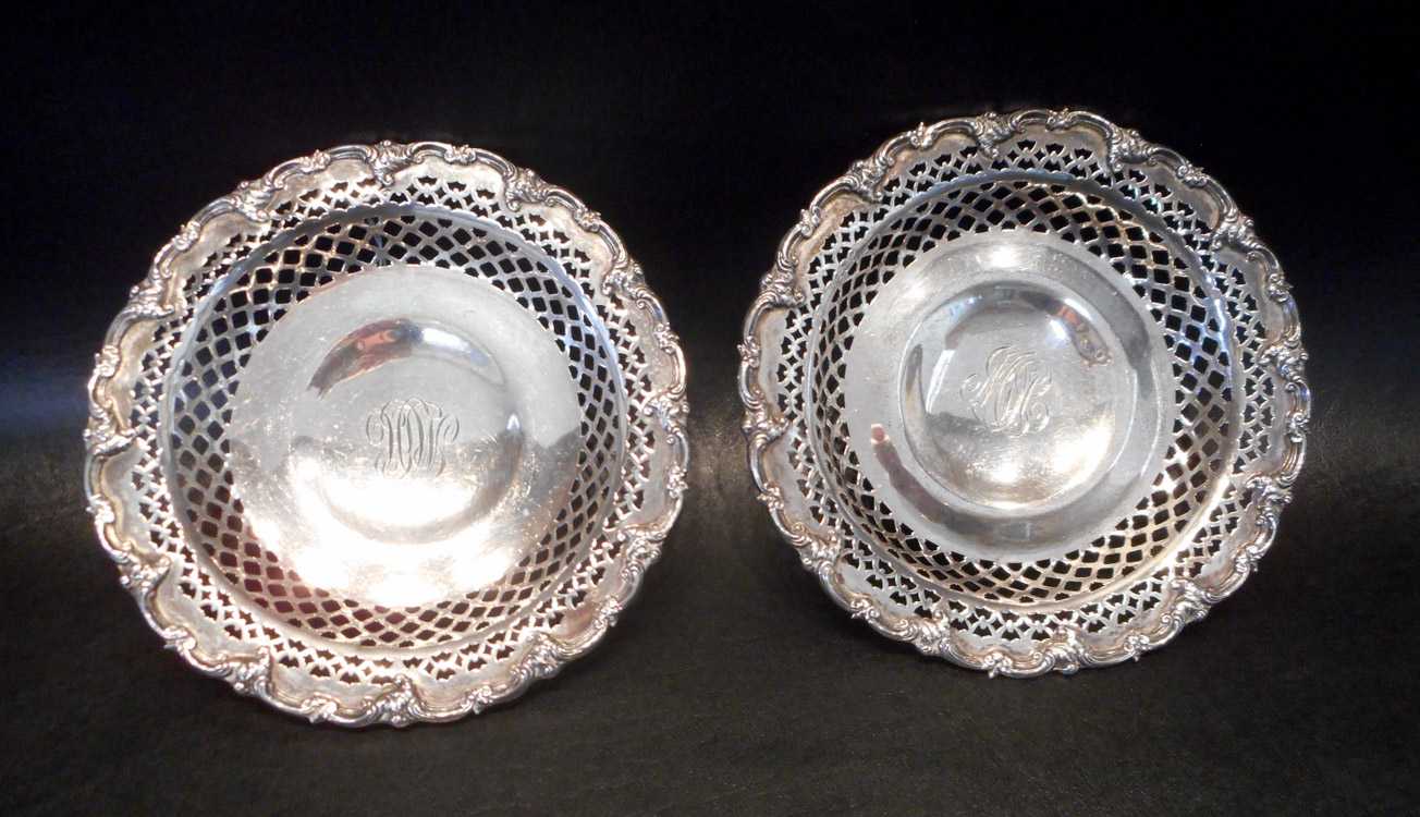 Appraisal: TWO GORHAM STERLING SILVER FOOTED BOWLS A Diameters and inches