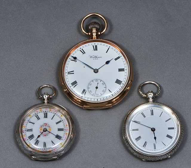 Appraisal: A VICTORIAN SILVER SMALL SIZE SILVER KEY WIND POCKET WATCH