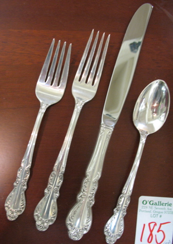 Appraisal: A PIECE INTERNATIONAL STERLING SILVER FLATWARESET in the Old Charleston