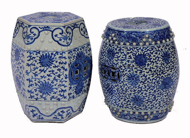 Appraisal: A TH CENTURY CHINESE BLUE AND WHITE HEXAGONAL PORCELAIN GARDEN