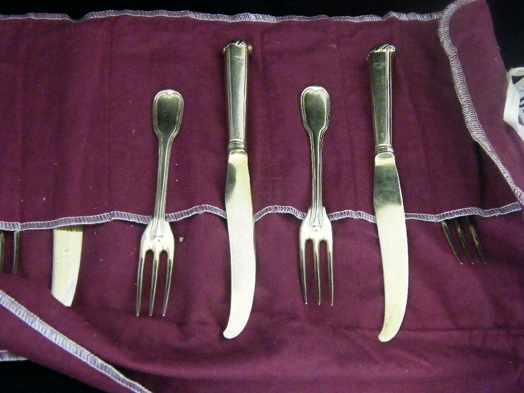 Appraisal: Good George III gilt fiddle thread pattern set of six