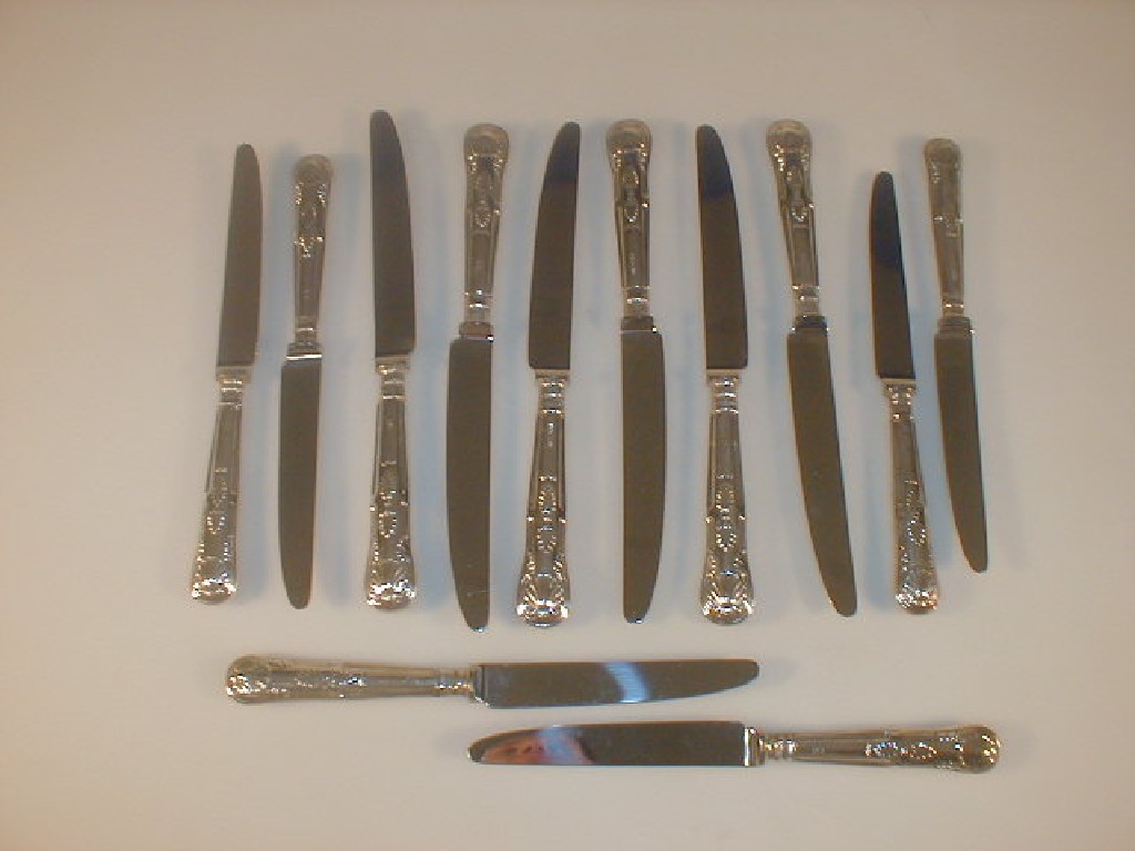 Appraisal: A set of six silver handled Kings pattern table knives