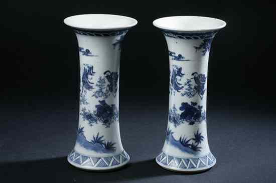 Appraisal: PAIR CHINESE BLUE AND WHITE PORCELAIN VASES th century Painted