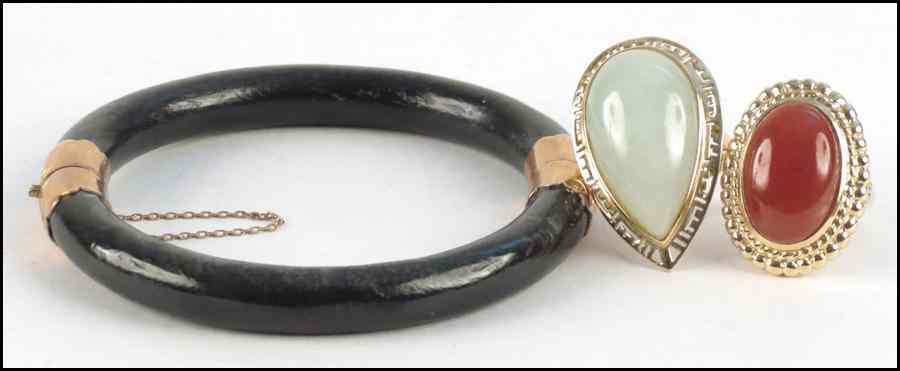 Appraisal: JADE AND KARAT YELLOW GOLD RING Together with with a