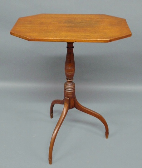 Appraisal: New England Sheraton birch candlestand with an octagonal top and