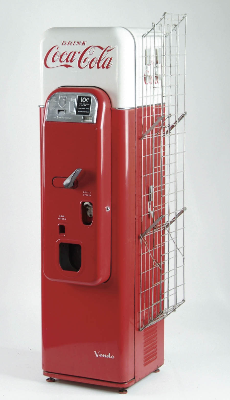 Appraisal: COCA-COLA VENDO V- SODA MACHINE This desirable model has the