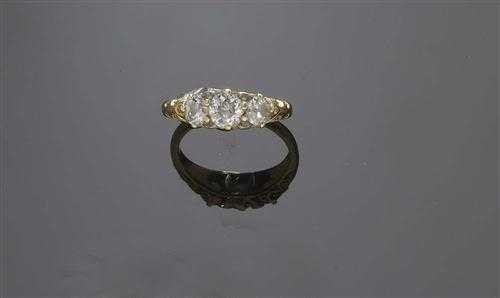 Appraisal: DIAMOND RING ca Yellow gold Fancy Rivi re model set