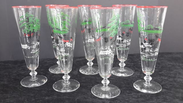 Appraisal: Pilsner Glass Swanky Swig Vintage 's Farmers Hay Farmers Retro