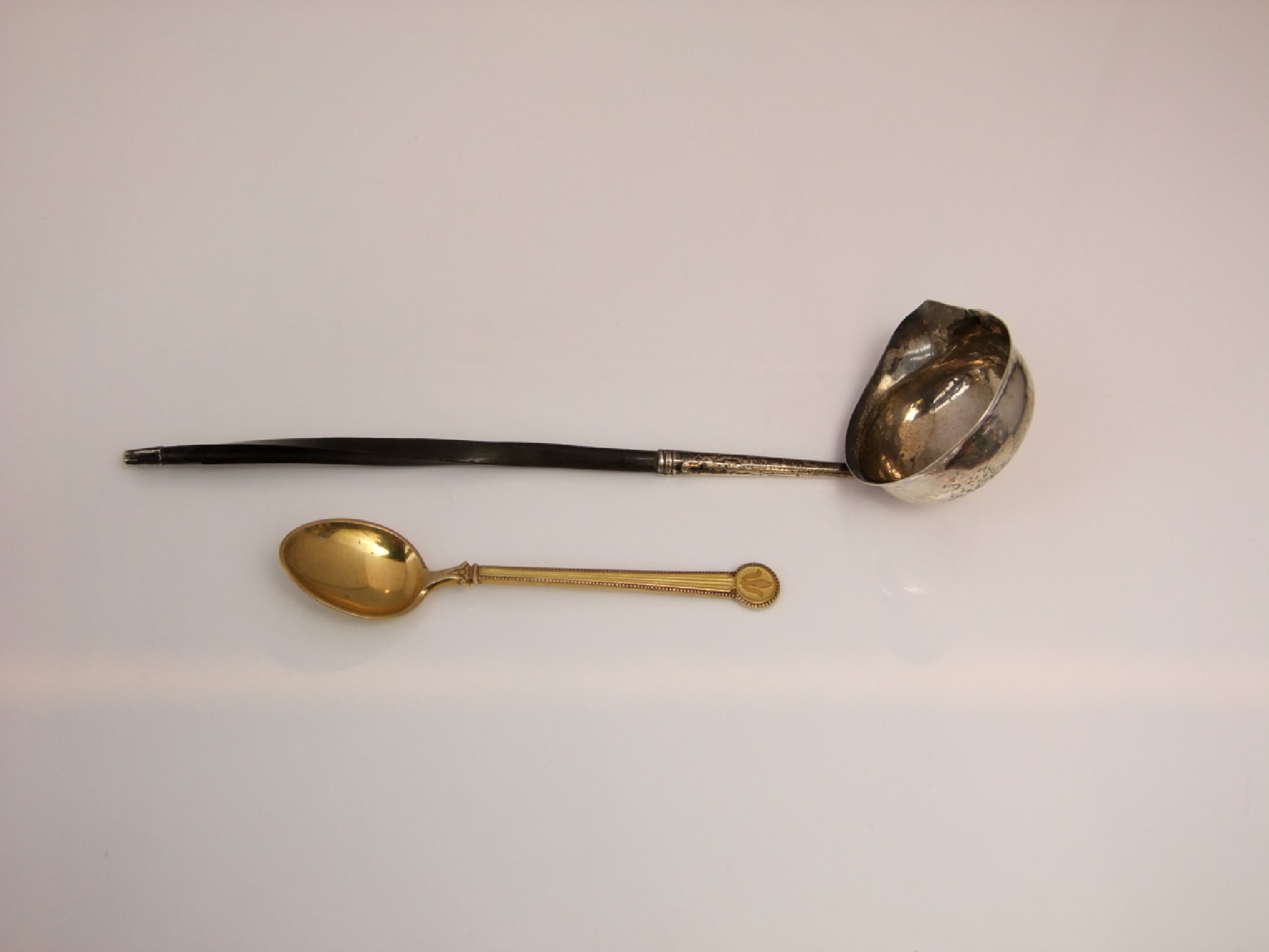 Appraisal: A Georgian silver toddy ladle probably Edward Mayfield London indecipherable