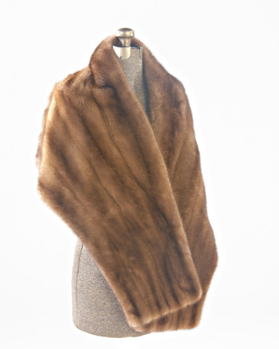 Appraisal: Recent mink stole and chinchilla wrap medium brown mink female