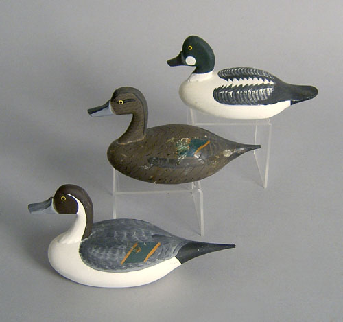 Appraisal: Three miniature Jess Urie duck decoys a pair of pintails