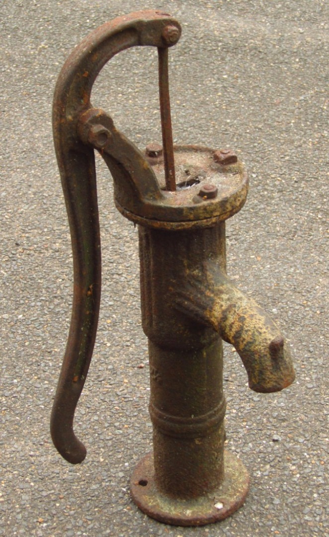 Appraisal: A late th early thC water pump top probably iron