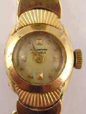 Appraisal: A yellow metal tests carat gold lady's wristwatch with a