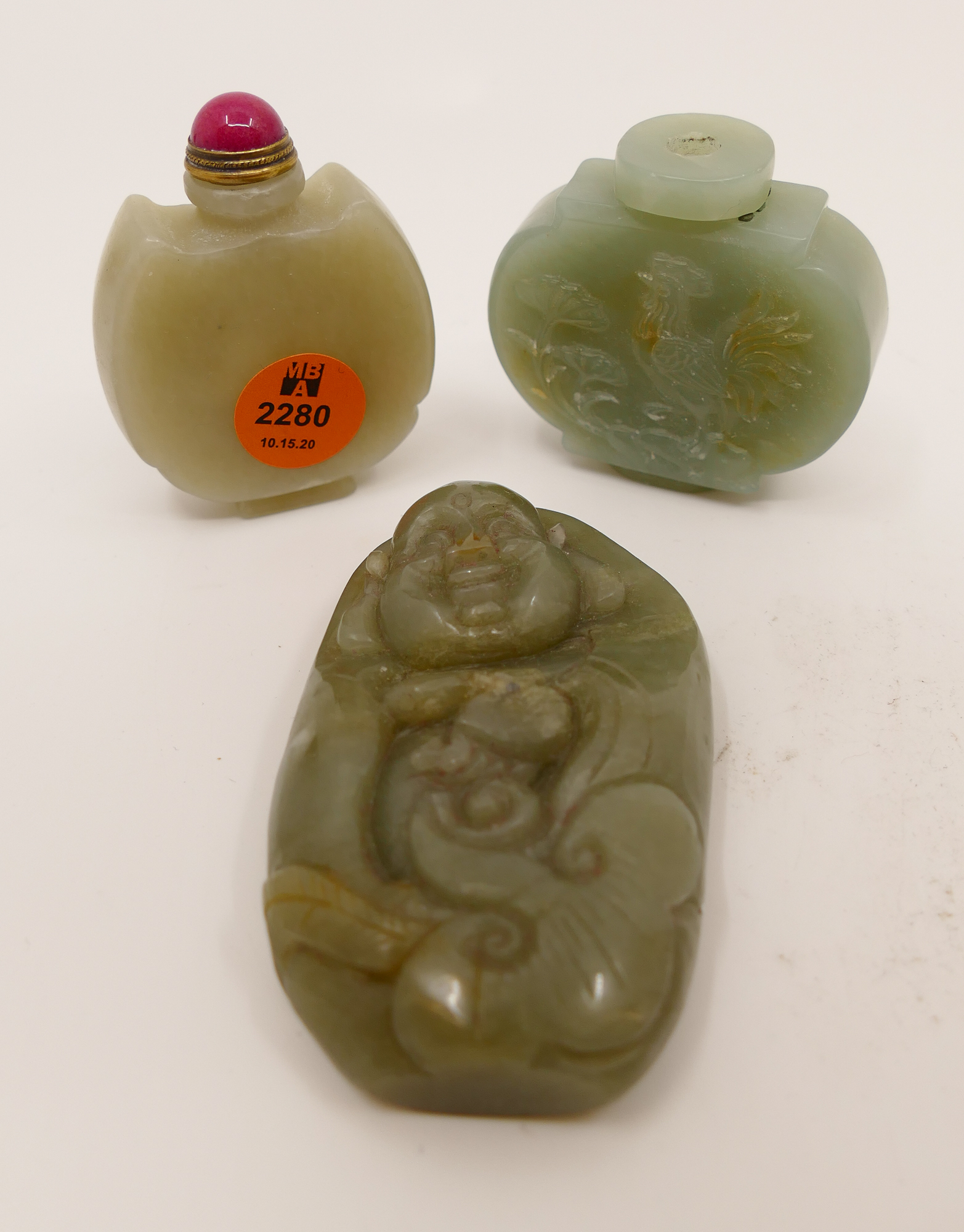 Appraisal: pc Chinese Carved Jade Snuff Bottles