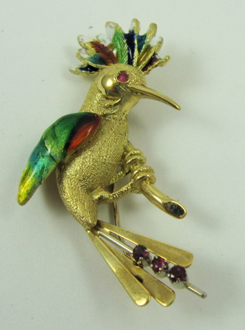 Appraisal: COLOR ENAMEL AND FOURTEEN KARAT GOLD BROOCH The tropical bird