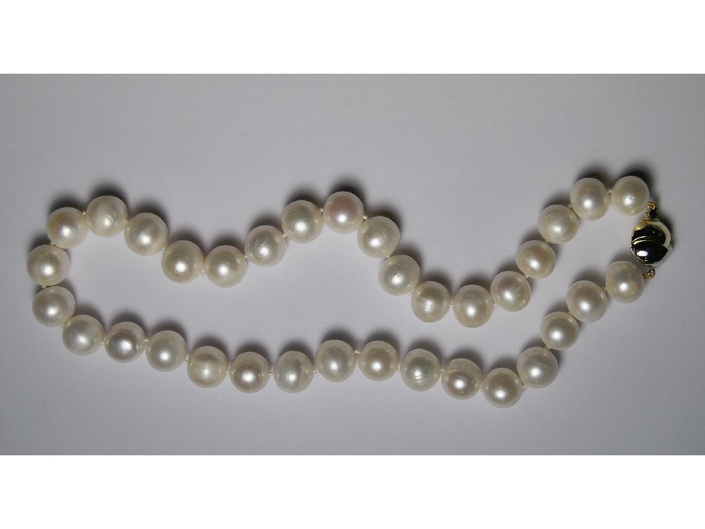 Appraisal: Single row of uniform cultured pearls - mm dia on