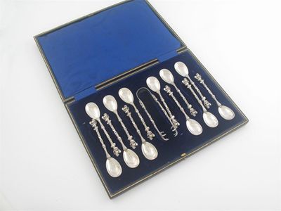 Appraisal: A set of twelve Victorian cast teaspoons and a pair