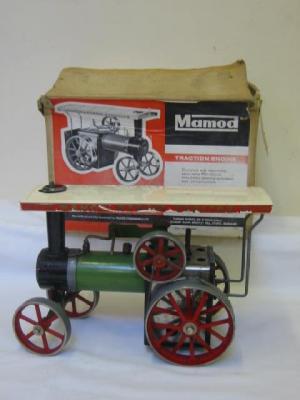 Appraisal: A Mamod T E traction engine box AF P