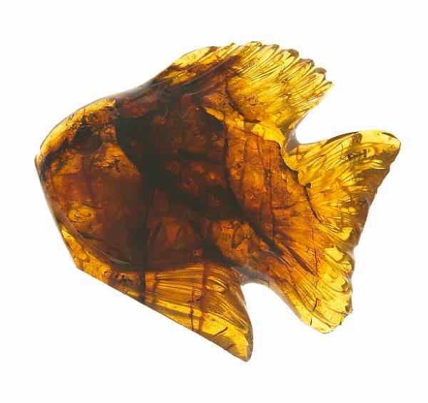 Appraisal: Amber Fish Carving Santo Domingo Dominican Republic A delightful carving