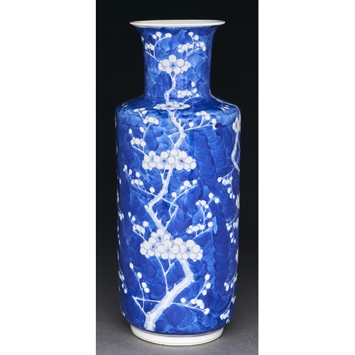 Appraisal: A Chinese blue and white rouleau vase Qing dynasty th