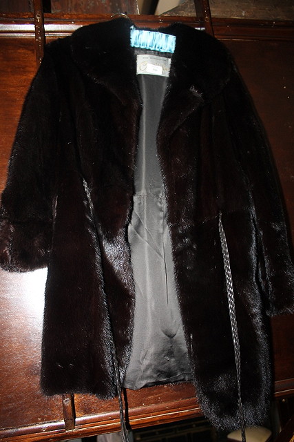 Appraisal: A FUR SHORT COAT JACKET retailed and made for Cavendish