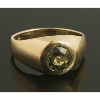 Appraisal: Green Tourmaline k Gold Ring k gold ring containing a