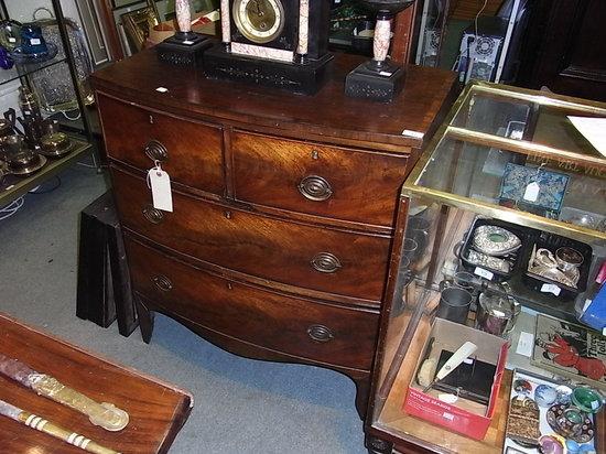 Appraisal: A TH CENTURY MAHOGANY BOW FRONT CHEST of two short