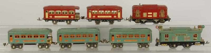 Appraisal: Lot of Tinplate Lionel Passenger Train Sets Description American Pre-war