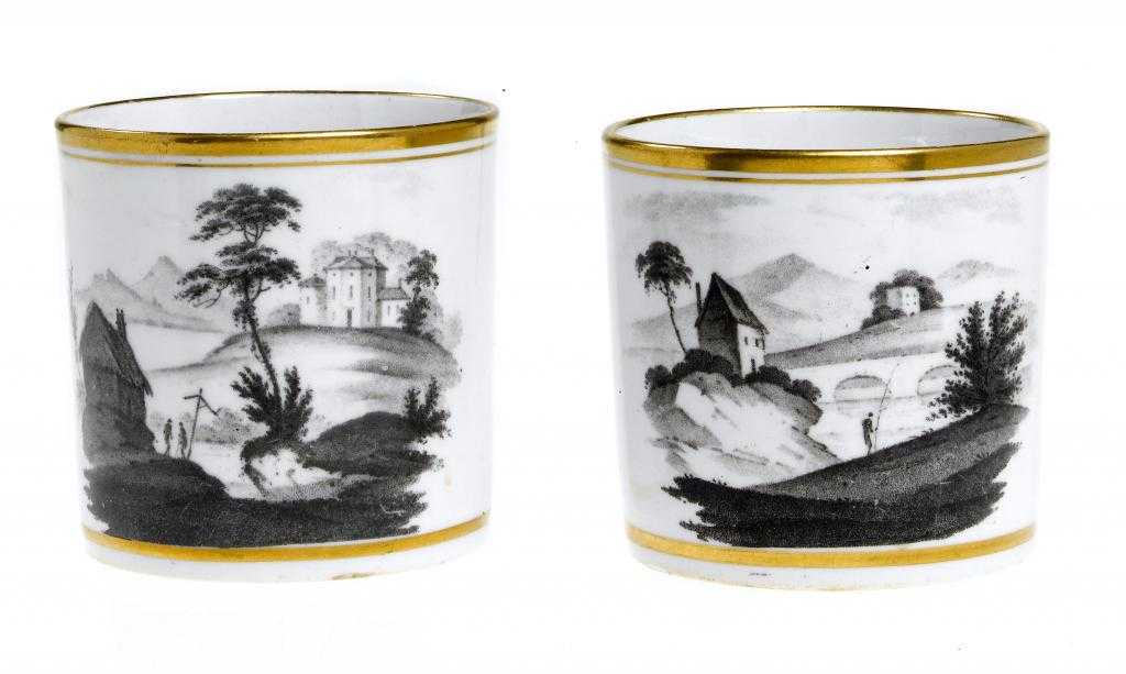 Appraisal: A PAIR OF SPODE COFFEE CANS FROM THE HESTER SAVORY