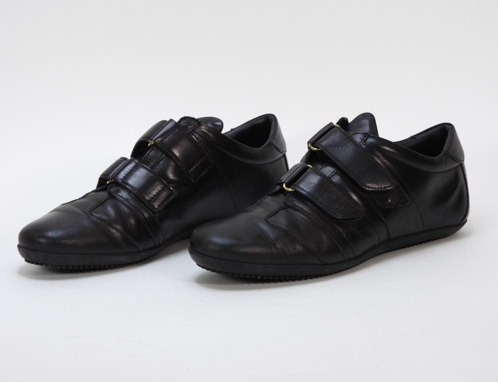 Appraisal: GUCCI BLACK LEATHER SNEAKERS SIZE Black leather sneakers with two