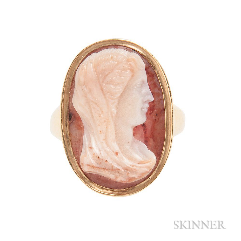 Appraisal: Antique Gold and Hardstone Cameo Ring Antique Gold and Hardstone