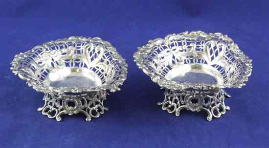 Appraisal: A pair of late Victorian pierced silver heart shaped sweetmeat