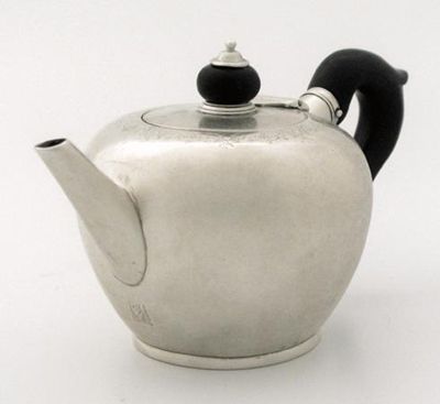 Appraisal: A George I bachelor's or herb teapot bullet-shaped on a