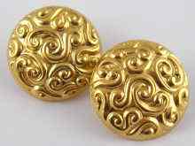 Appraisal: A pair of yellow metal tests carat gold earrings stamped