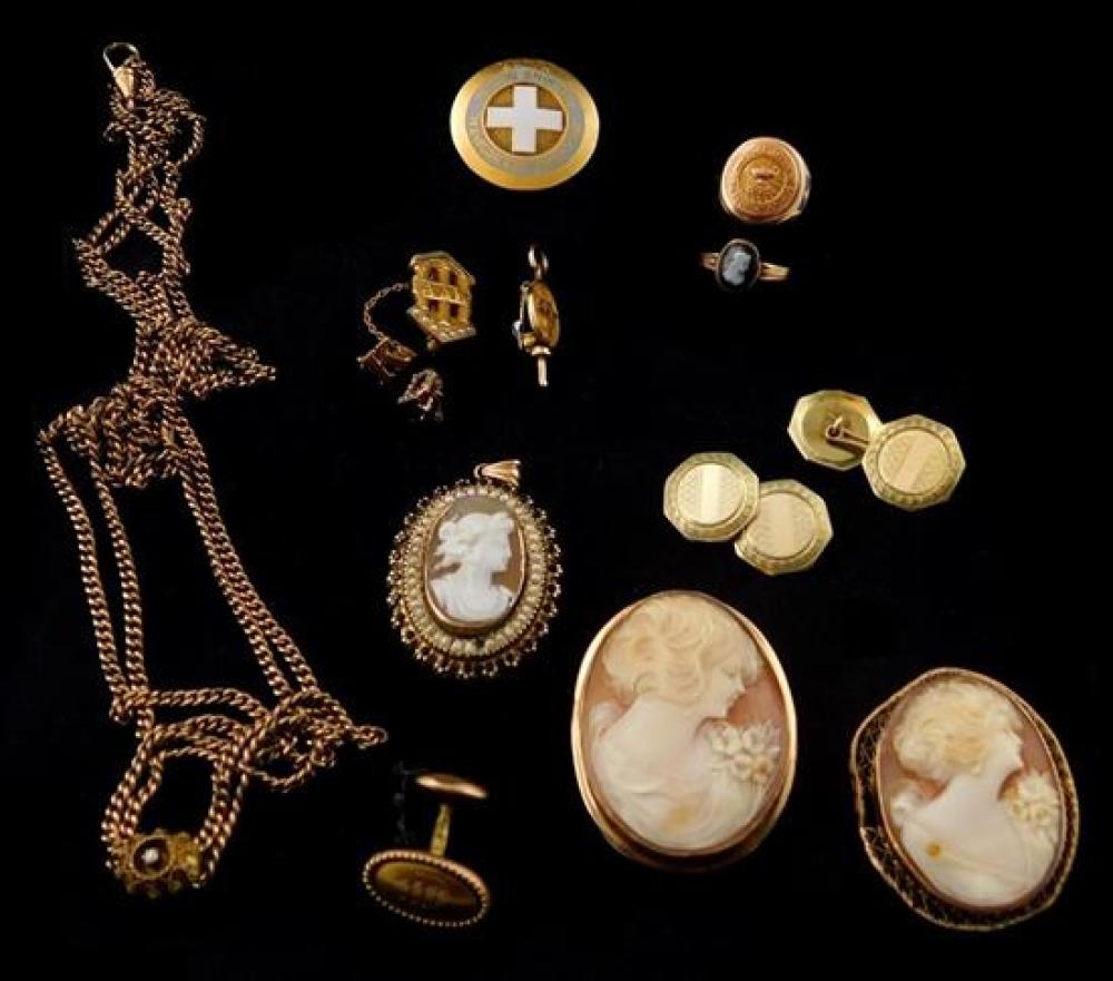 Appraisal: JEWELRY Assorted K gold jewelry thirteen pieces including four cameos