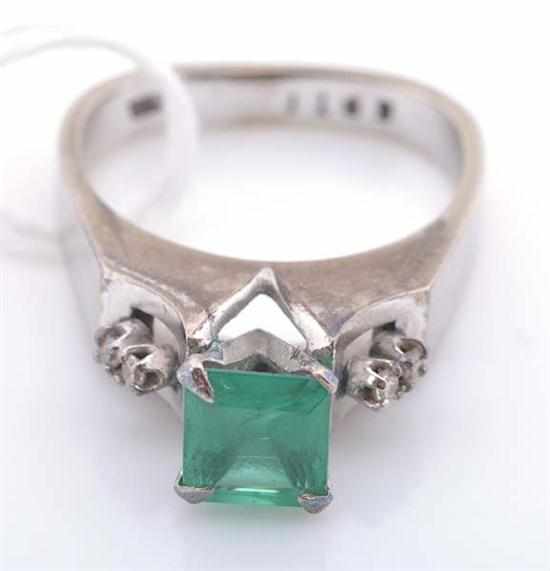 Appraisal: A SYNTHETIC EMERALD AND DIAMOND DRESS RING TESTED CT WHITE