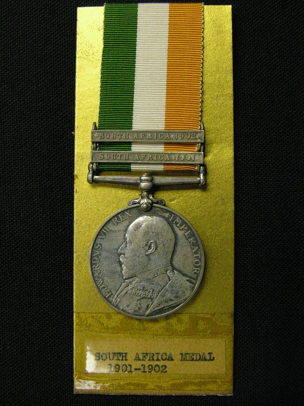 Appraisal: BRITISH MILITARY KINGS SOUTH AFRICA MEDAL - Awarded to PTE