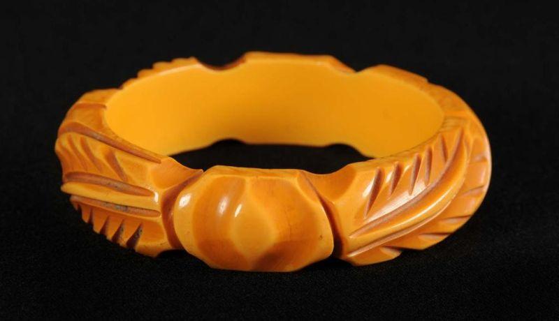 Appraisal: Bakelite Cream Deeply Carved Leaf Bracelet Condition Excellent Size Dia