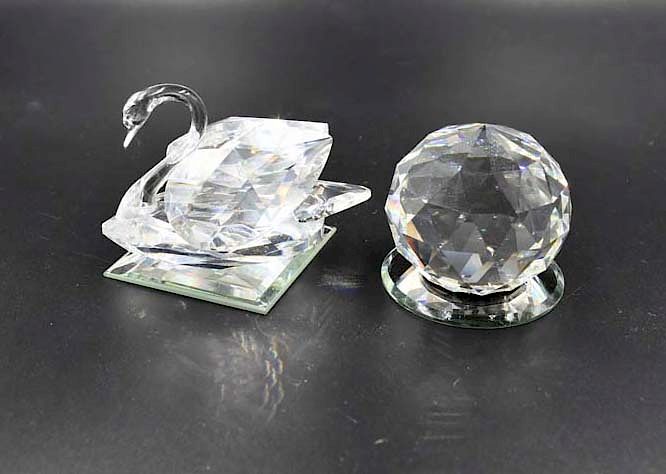 Appraisal: pieces of Swarovski crystal pieces of Swarovski crystal both approximately