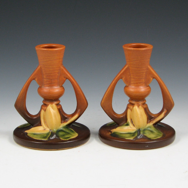 Appraisal: Roseville Water Lily Candleholders - Mint Roseville Water Lily candleholders