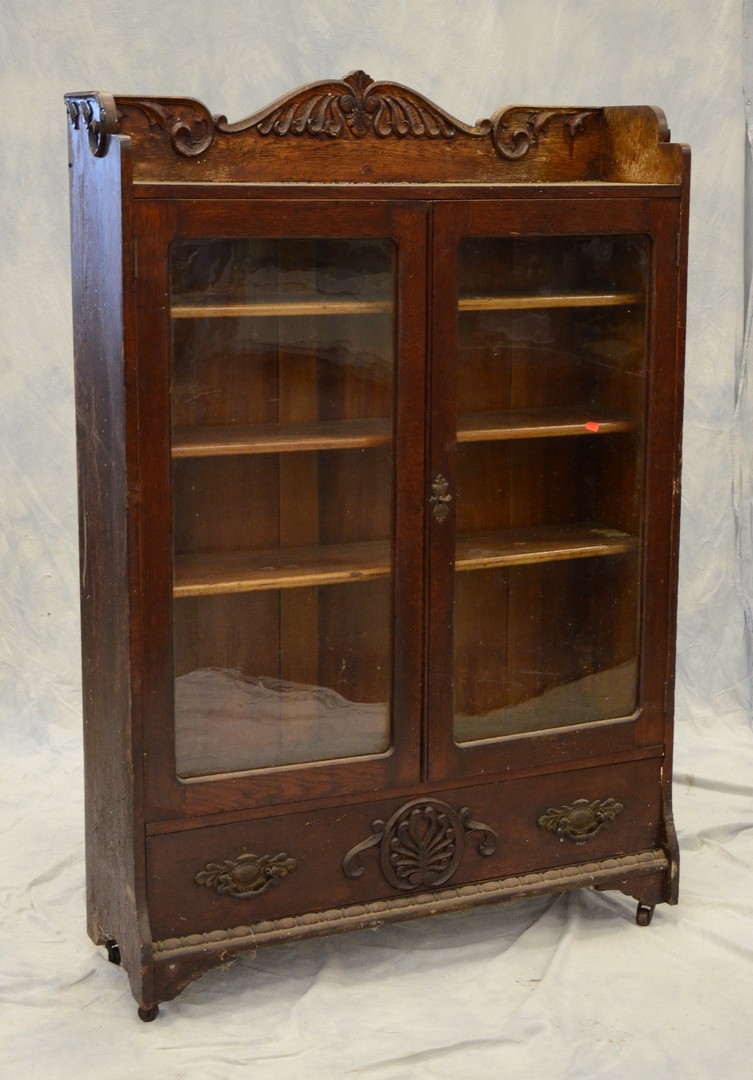 Appraisal: door oak Victorian bookcase with drawer in base gallery applied