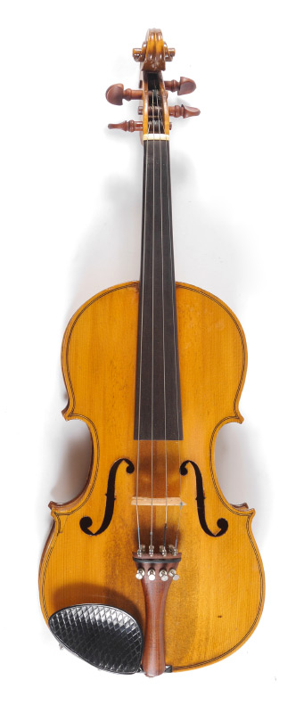 Appraisal: CONTINENTAL COPY OF A STRADIVARIUS VIOLIN Early th century labeled