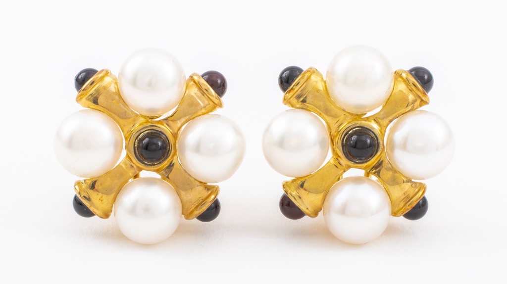 Appraisal: K YELLOW GOLD PEARL ONYX EARRINGS Pair of K yellow