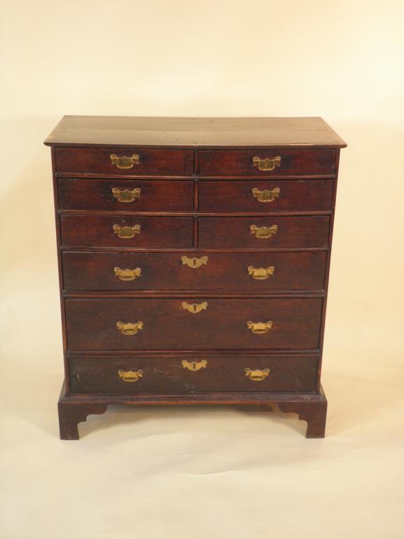 Appraisal: A late thC oak chest of drawers with an arrangement