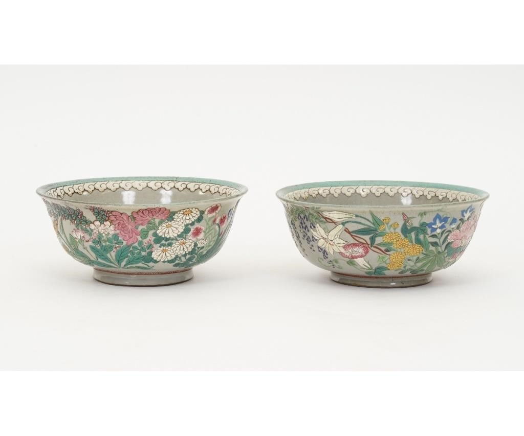 Appraisal: Two similar deep Chinese bowls th c with wave crest