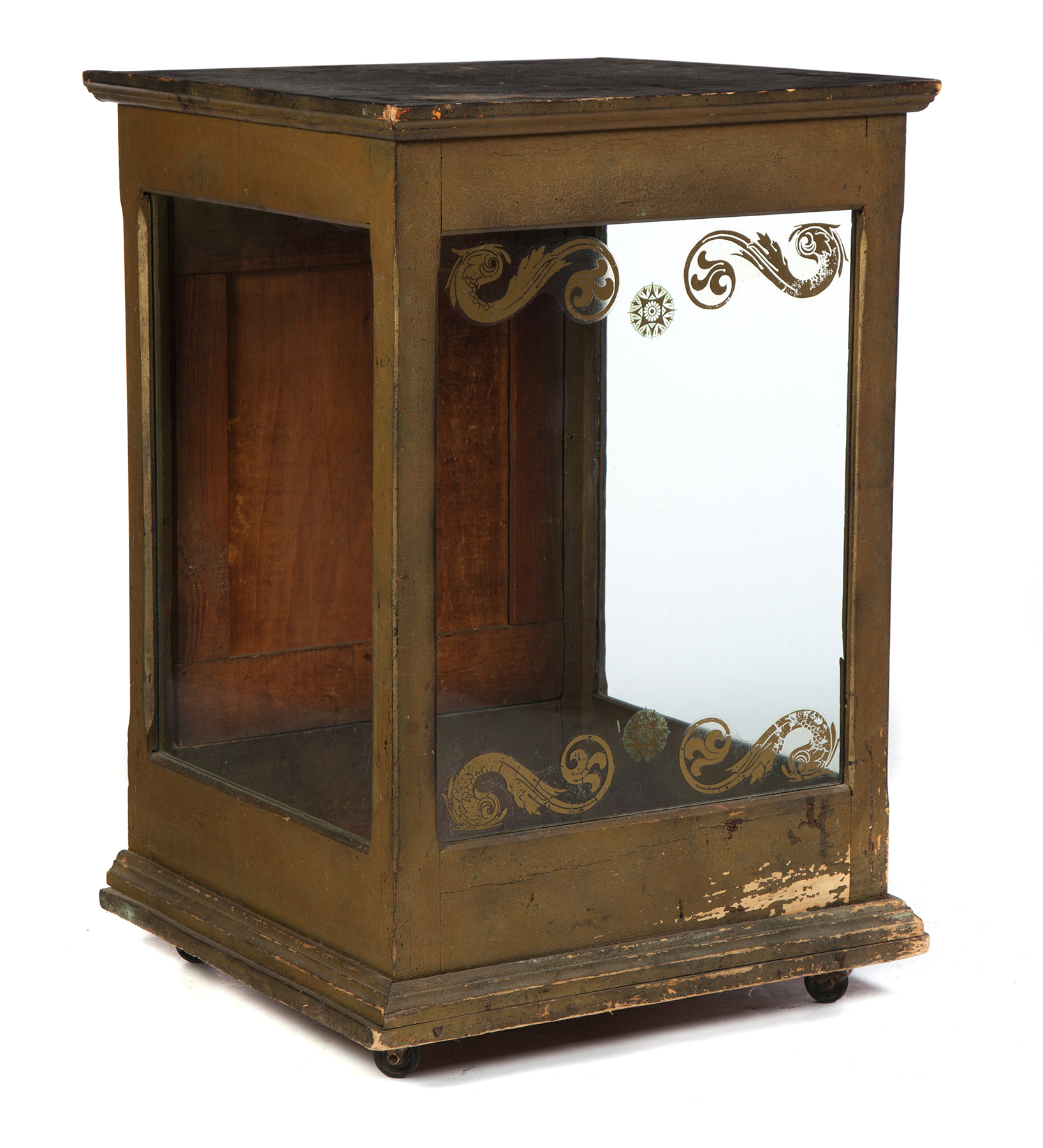 Appraisal: COUNTRY STORE DISPLAY CASE American th quarter- th century Three