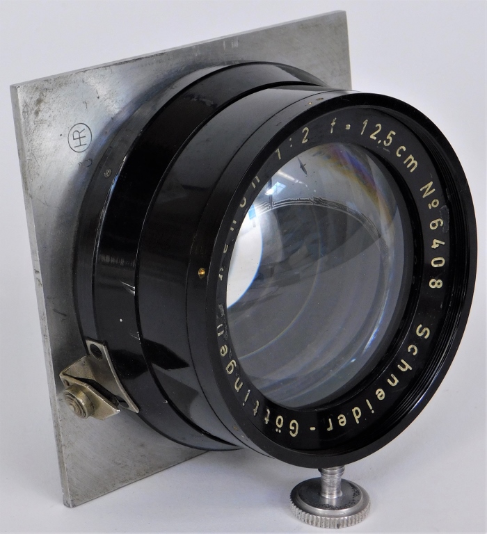 Appraisal: SCHNEIDER GOTTINGEN XENON MM F LENS Schneider Gottingen Xenon mm