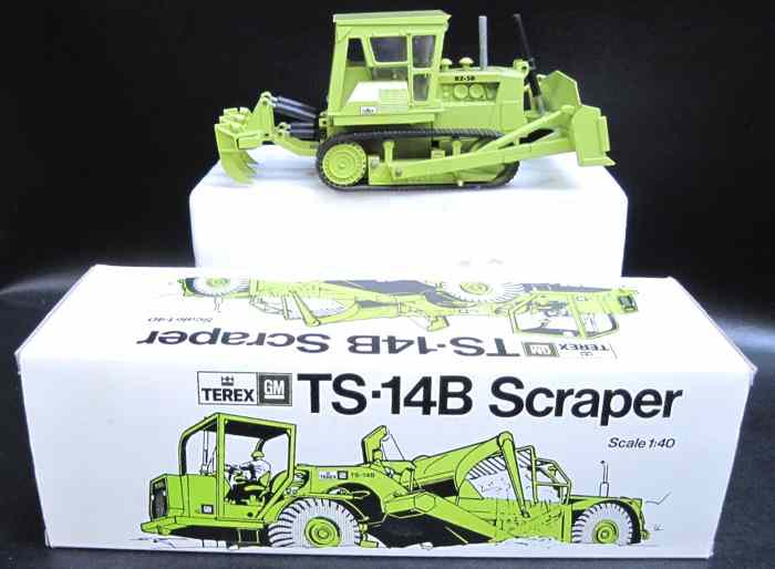 Appraisal: TWO DIECAST METAL SCALE MODELS OF TEREX HEAVY EQUIPMENT Conrad