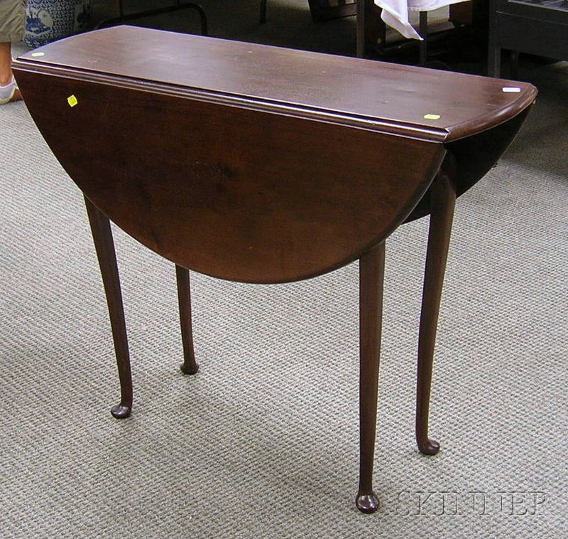 Appraisal: Small Queen Anne Mahogany Drop-leaf Table ht lg in