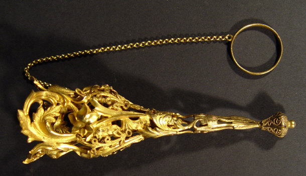 Appraisal: th Century gilt metal posy holder with chain the basket